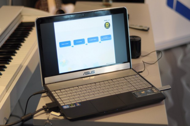 Mattes Display, ... (Bild: Andreas Sebayang)