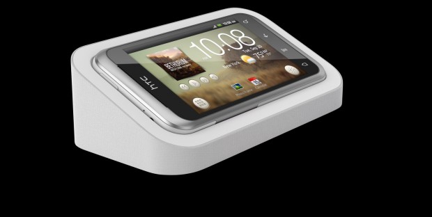 HTC Rhyme mit Dockingstation
