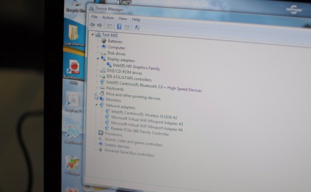 Das Notebook kann trotz Widi 2.0 nur auf dem 2,4-GHz-Band funken. (Bild: Andreas Sebayang)