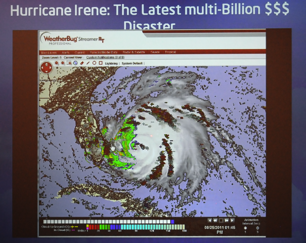 Hurrikan Irene analysiert - Satellitenbild mit gemessener Windgeschwindigkeit (Bild: Nico Ernst/Golem.de)