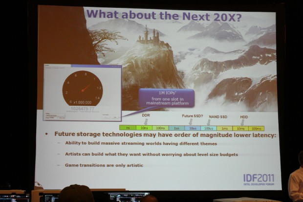 Die Präsentation aus dem SSD-Gaming-Vortrag von Intel und Perfect World (Bild: Roland Austinant/PCGH)