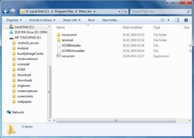 Der ACMEInstaller wird aus dem Verzeichnis heraus gestartet, in dem die Novacom-Treiber liegen.
