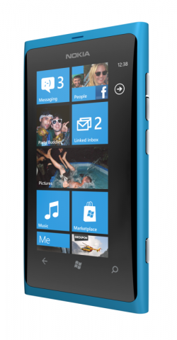 Nokia Lumia 800