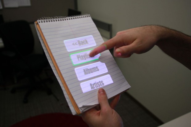 ... mit dem der Nutzer interagieren kann. (Foto: Chris Harrison)