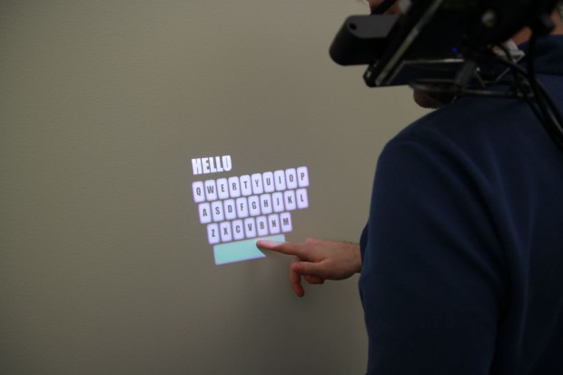 ... und wandelt sie in Eingaben um. (Foto: Chris Harrison)