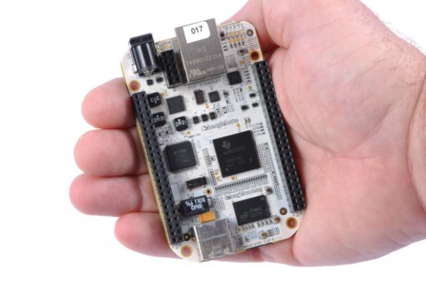 Die Beaglebone-Platine mit dem Sitara AM335x