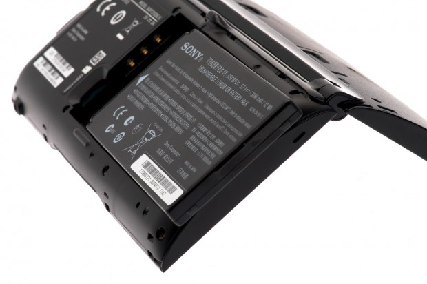 Der Akku hat 12 Wattstunden.