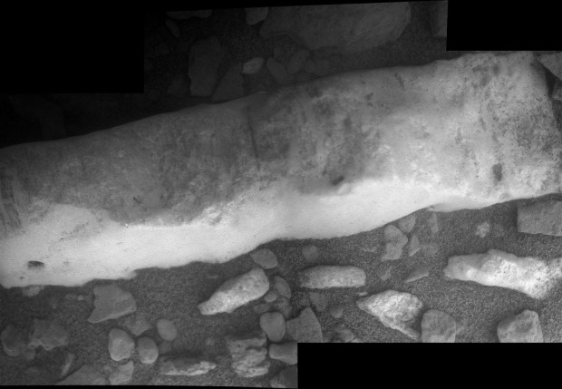 Homestake in Nahaufnahme: Eine Analyse ergab, dass es sich um Calciumsulfat handelt. (Bild: Nasa)