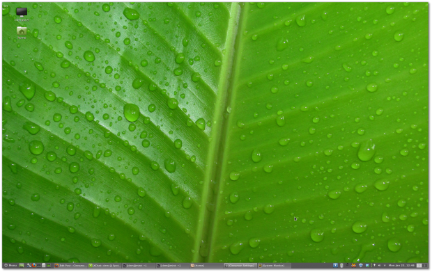 Die Arbeitsfläche mit der Menüleiste am unteren Rand