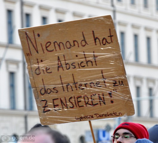 Zweiter Acta-Aktionstag in München (Bild: Nico Ernst)