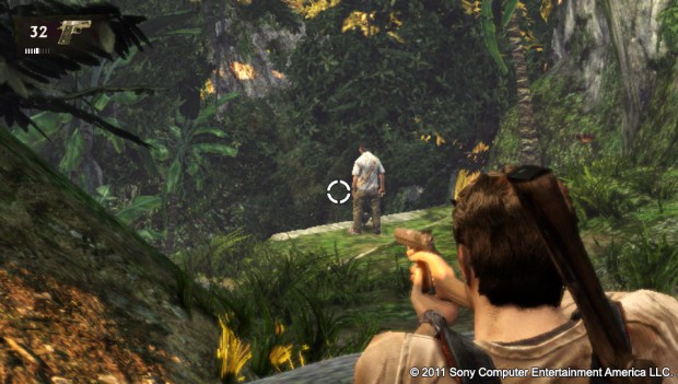 Das Anvisieren von Gegnern klappt mit den Analogsticks sehr gut.