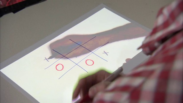 Microsoft Illumishare - Tic-Tac-Toe spielen zwar auf Papier, aber über das Netz (Screenshot: Golem.de)