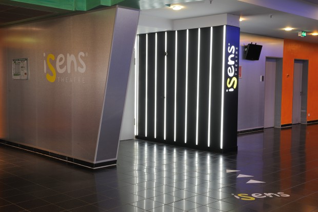 iSens-Saal in Düsseldorf - der Eingangsbereich (Bild: UCI Kinowelt)