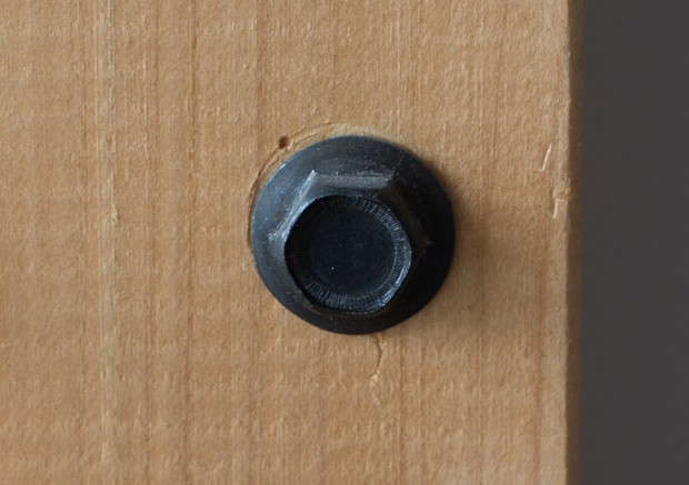 Canon 5D Mark III: Ausschnitt einer Aufnahme bei Tageslicht im Innenraum mit ISO 200, 1/4 Sekunden bei f/8 (Objektiv Canon EF 50 mm 1:1,4 UMS)