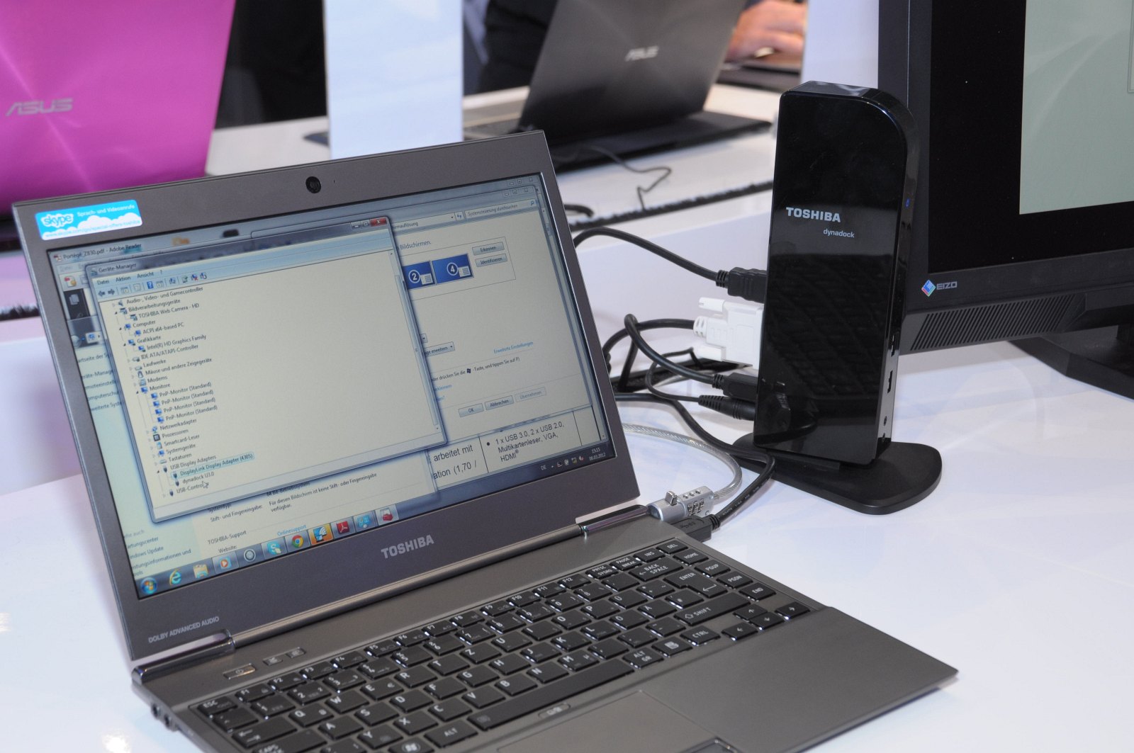 Toshiba Dynadock: Ultrabook mit vier Displays per USB 3.0 - Golem.de