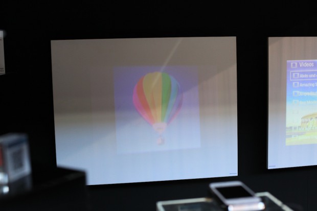 Aiptek Mobilecinema i50 - in Aktion auf der Cebit 2012