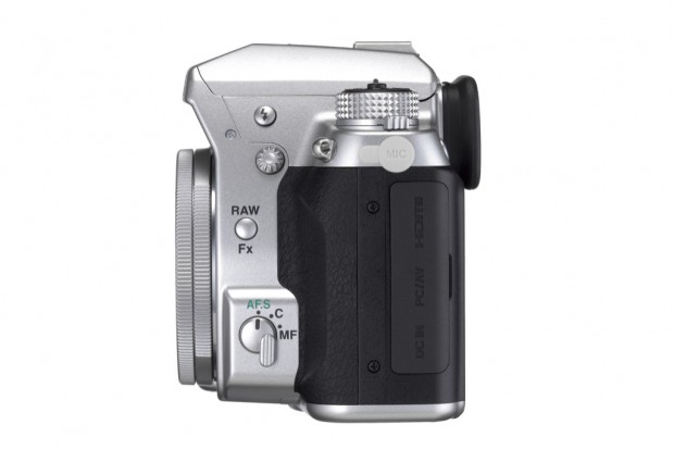 Pentax K-5 Special Silver Edition (Bild: Pentax)