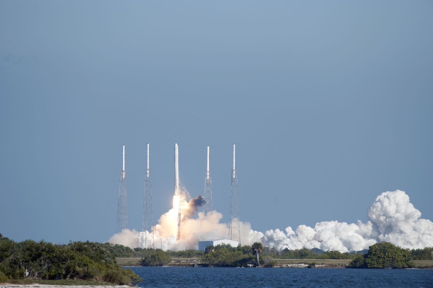 Raumfahrt: Nasa betont die Bedeutung der SpaceX-Mission ...