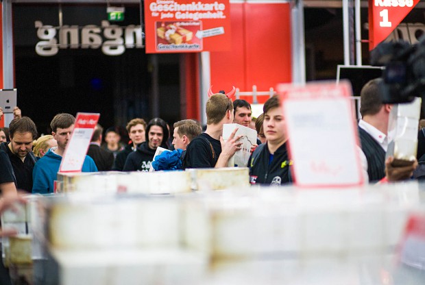 Manchmal macht Geld-auf-den-Kopf-hauen halt doch Spaß.