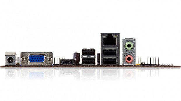 Das Anschlussfeld, rechts neben den Audioports der Micro-SD-Slot