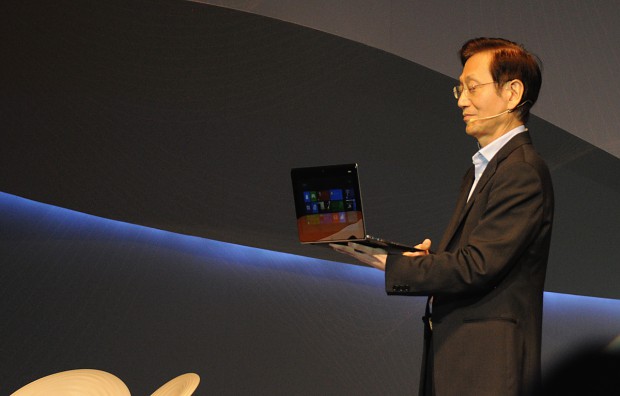 Asus Taichi (Foto: Nico Ernst)