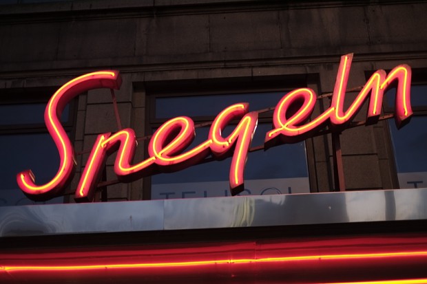 Mit Belichtungsreihen können analoge Filme gleich in Serie  simuliert werden. Hier die Standardeinstellung für den Film Provia. (Bild: Andreas Donath)