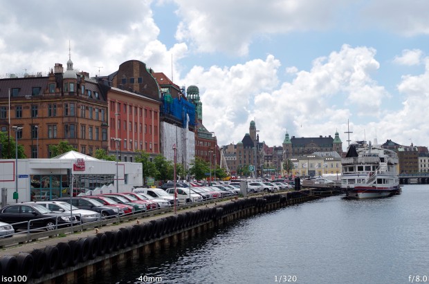 Das 40-mm-Objektiv (dessen Bildeindruck an der K-01 dem eines 60 mm Objektivs entspricht) eignet sich für viele Fotosituationen (Bild: Andreas Donath)