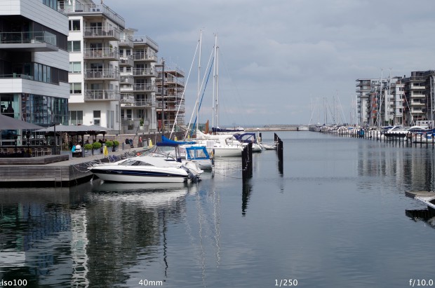 Die Detailgenauigkeit der Pentax K-01 ist sehr hoch (Bild: Andreas Donath)