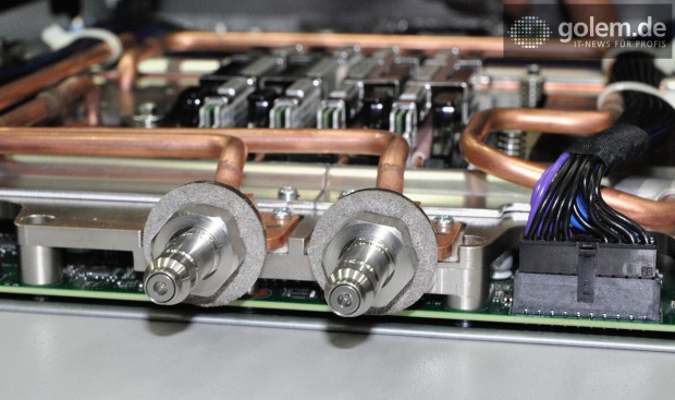 Die Ventile der Wasserkühlung sind selbstsichernd.