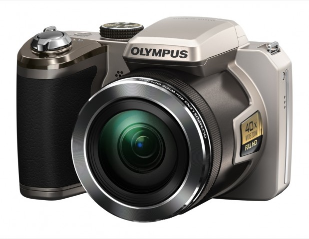Olympus SP-820UZ (Bild: Olympus)