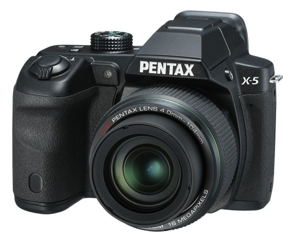Pentax X-5 (Bild: Pentax)