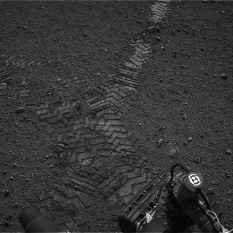 Bild der linken Navcam (Foto: Nasa/JPL-Caltech)