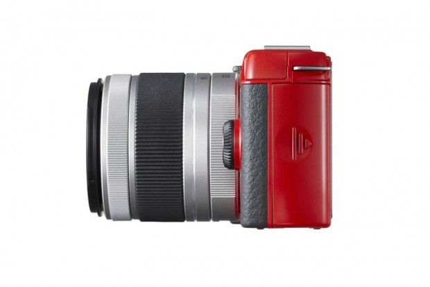 Pentax Q10 (Bild: Pentax)