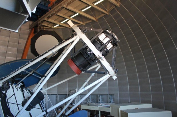 Die DECam auf dem Victor-Blanco-4-Meter-Teleskop (Foto: Dark Energy Survey Collaboration)
