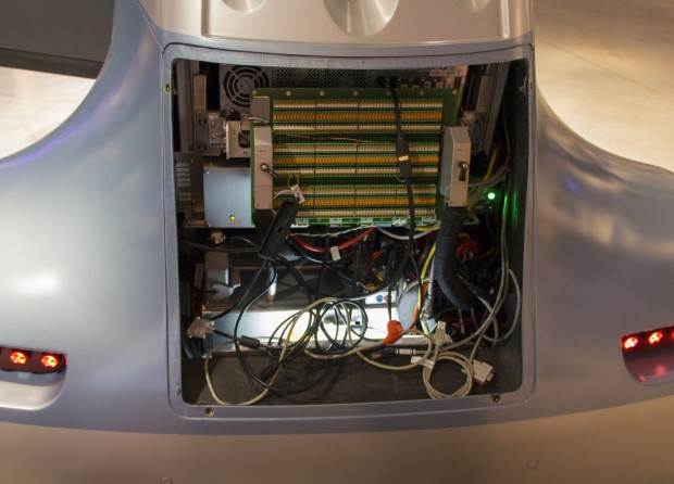 Elektronik statt Motor unter der Haube (Foto: Werner Pluta/Golem.de)