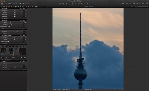 Nachregelung mit dem Spitzlichter-Regler nur im maskierten Bereich oben (Bild: Andreas Donath)