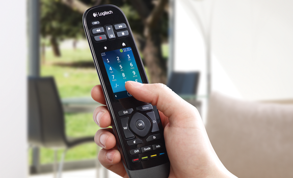 Logitech Harmony Touch (Bild: Logitech)