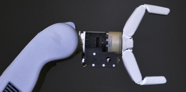 Dre Greifer wurde mit 3D-Druckern hergestellt. (Foto: Willow Garage)