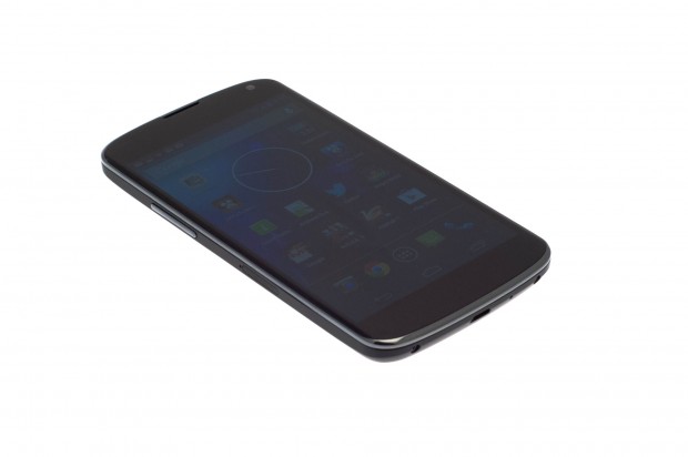 Das Nexus 4 (Bild: Nina Sebayang/Golem.de)