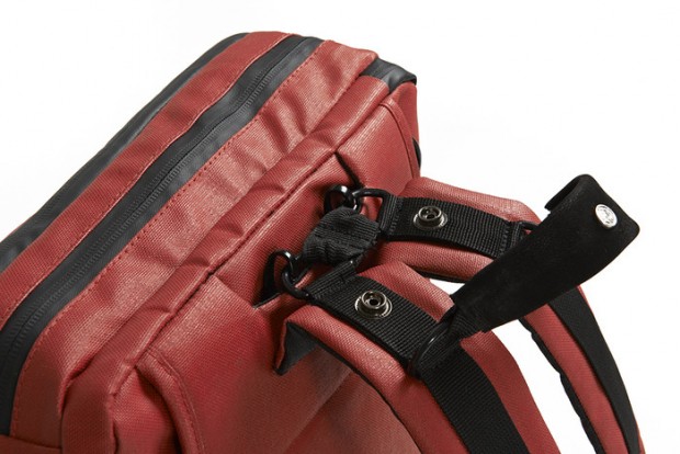 Umbau zum Rucksack (Bild: Kickstarter)