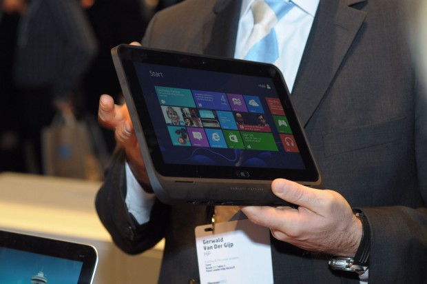 ... in der Akkuh&uuml;lle (Bilder: Andreas Sebayang/Golem.de)