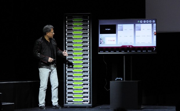 Nvidia-Chef Jen-Hsun Huang vor einem Rack mit 240 Geforce-GPUs (Fotos: Nico Ernst/Golem.de)