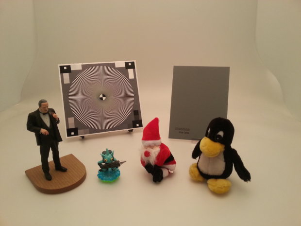 Galaxy S3: realistischere Farbwiedergabe (Bild: Tobias Költzsch/Golem.de)