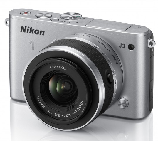 Nikon 1 J3 (Bild: Nikon)