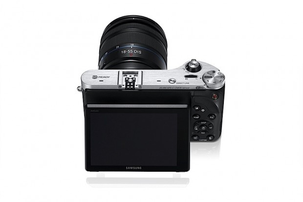 Samsung NX300 (Bild: Samsung)