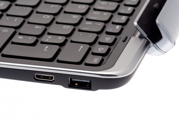 Auf der rechten Seite befinden sich Mini-HDMI und USB 2.0.