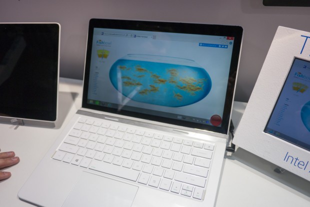 Mit 13 Zoll in der Bildschirmdiagonalen ist das Tablet ziemlich groß. (Foto: Andreas Sebayang/Golem.de)