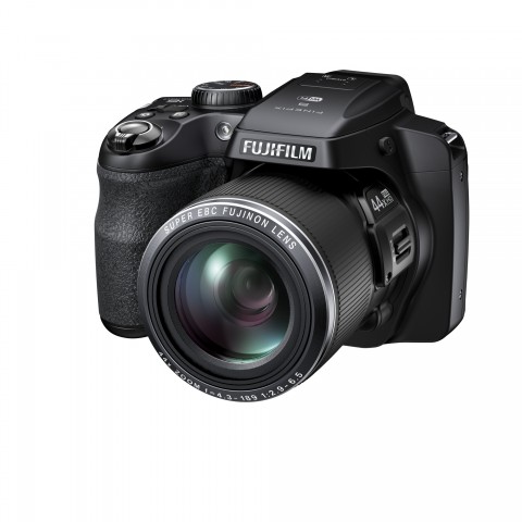 Fujifilm Finepix S8400W (Bild: Fujifilm)