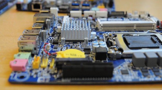 Flache ITX-Boards, aber nur für Ivy Bridge
