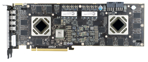 Die 7990 mit zwei Tahiti-GPUs und PLX-Bridge. (Bilder: AMD)